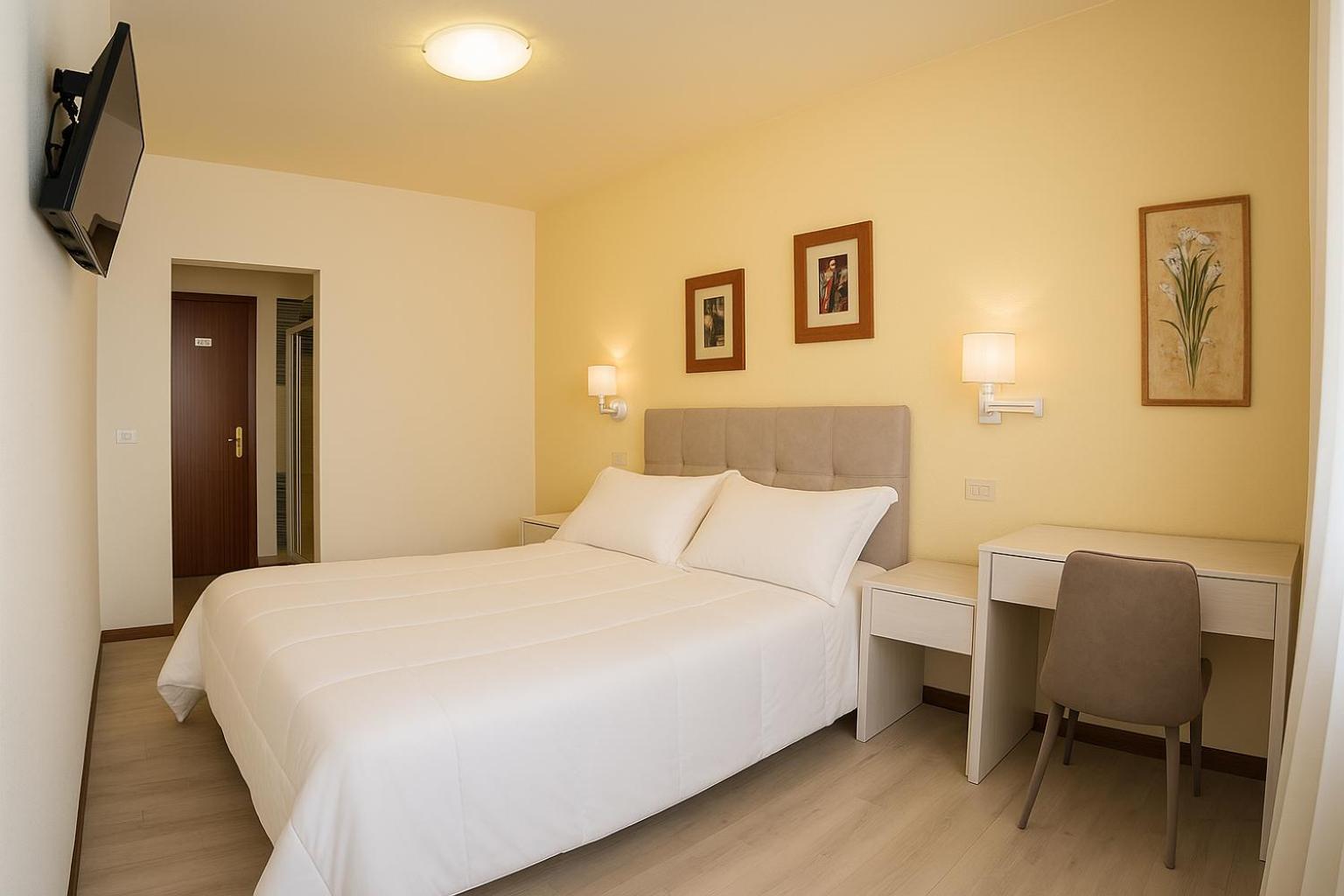 Elara Hotel Viveiro Eksteriør billede